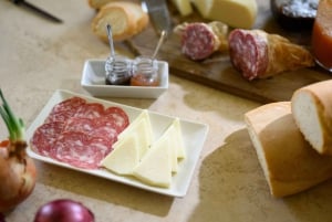 Chianti Winery Tour with Wine & Food Tasting near Florence