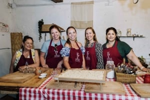 Tuscany: Cooking, Dinner & Live Opera in the countryside