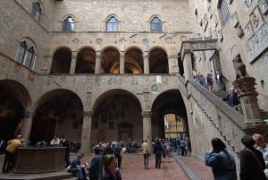 Tutustu Firenzen kävelykierrokseen: Firenze: Opastettu kierros