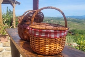 E-Vespa-tur i Chianti og Pic Nic-lunsj