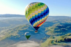 Ekskluzywna prywatna wycieczka balonem dla 2 osób w Toskanii