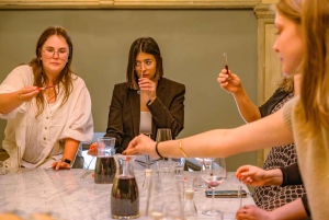 フィレンツェで特別なワイン体験：自分だけのワインを作りましょう！