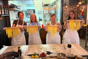Firenze: matlagingskurs i pasta/tiramisù og toskansk vin