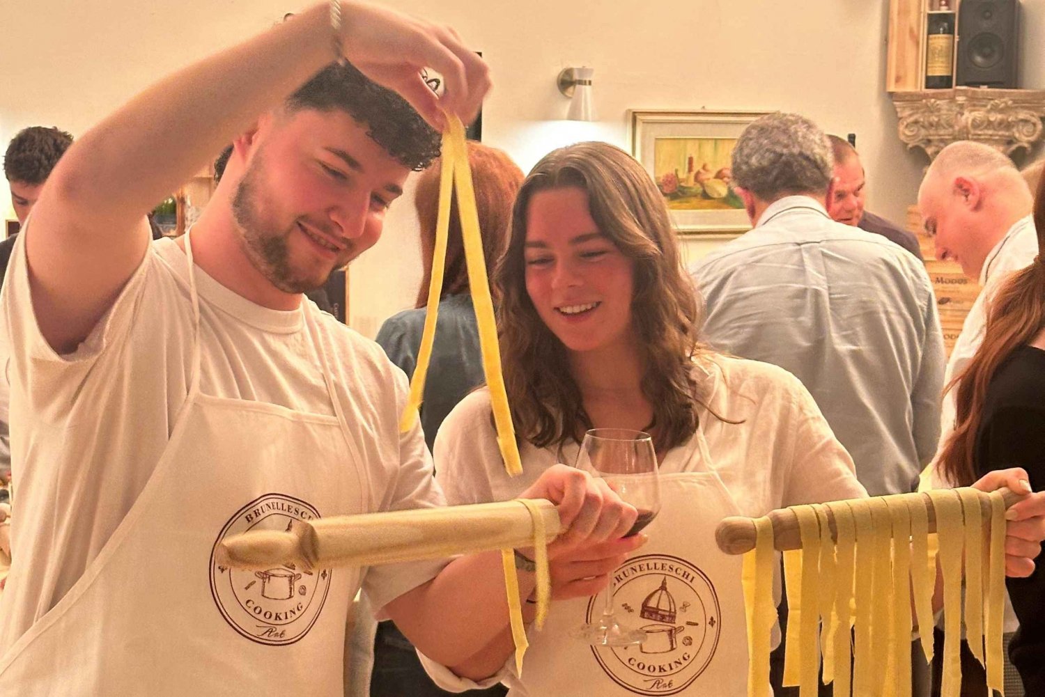 Ruota di formaggio Flambée Pasta tartufata e tiramisù