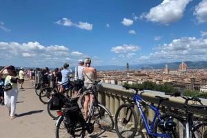 Florence: Guided Bike Tour with Piazzale Michelangelo