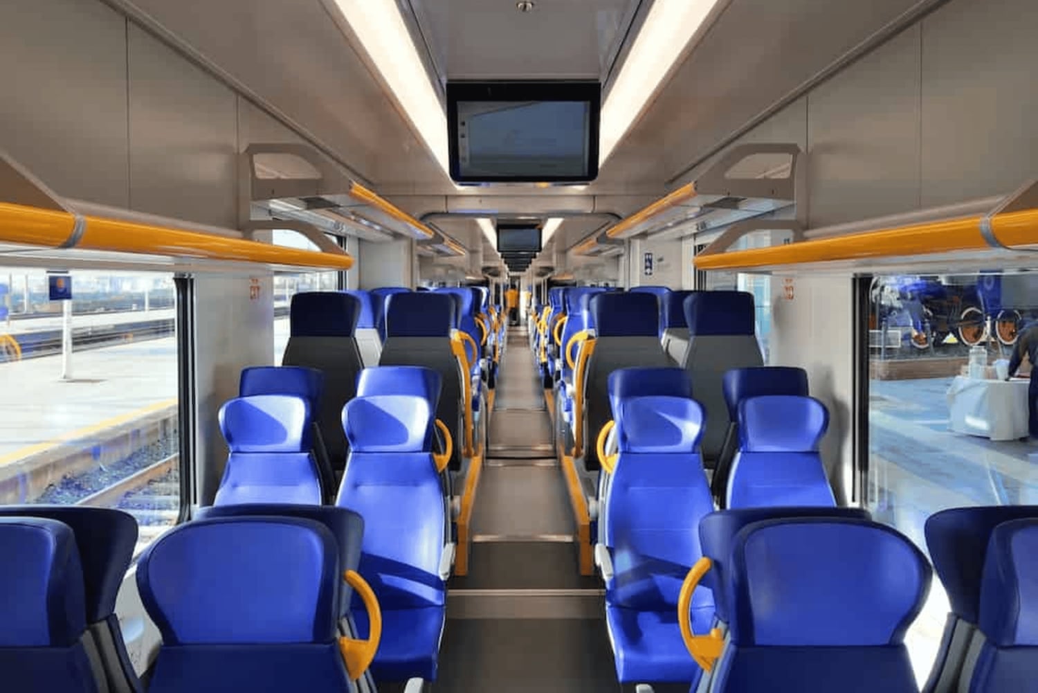 Firenze: Treno e autobus 2 in 1 da/per Assisi Centro