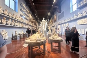 Florence: Toegangsticket voor Accademia en David met een gastheer