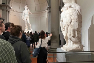 Firenze: Uffizin taidemuseon kierros Vasarin käytävän vaihtoehdolla