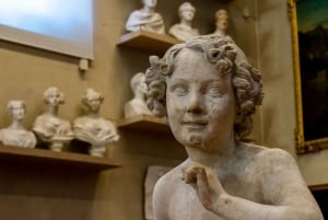 Florence: Accademia Gallery Small-Group Tour