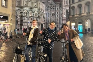 Firenze: Florence: After Dark Illuminated Bike Tour