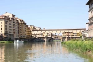 Florens: Kryssning på floden Arno med livekonsert