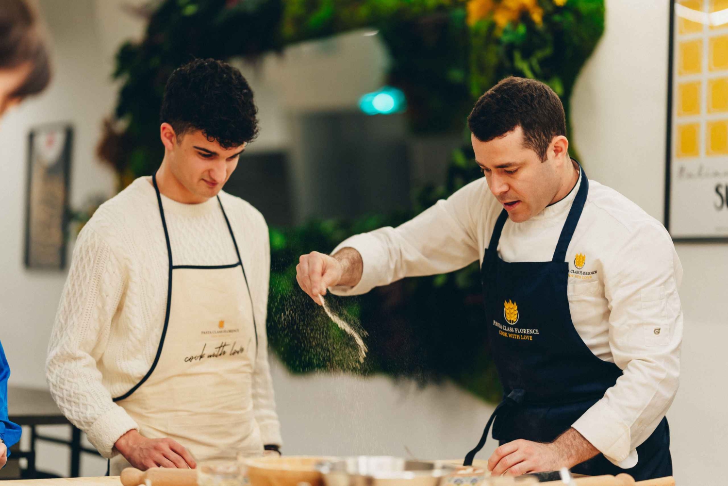 フィレンツェ：料理とワインを伴うパスタ料理の芸術ワークショップ