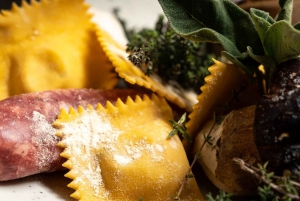 Florence: Art of Pasta Cooking Workshop with Food and Wine