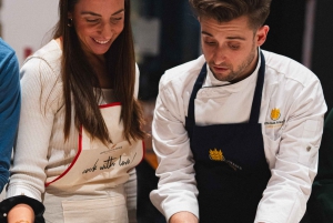 フィレンツェ：料理とワインを伴うパスタ料理の芸術ワークショップ