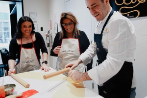 フィレンツェ：料理とワインを伴うパスタ料理の芸術ワークショップ