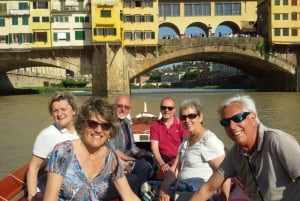 Florence: Authentic Barchetto River Cruise with Wine & Guide