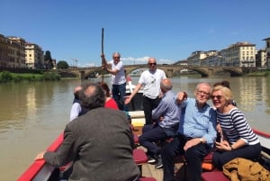 Florence: Authentic Barchetto River Cruise with Wine & Guide
