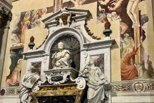 Florence : Basilique de Santa Croce avec un historien de l'art