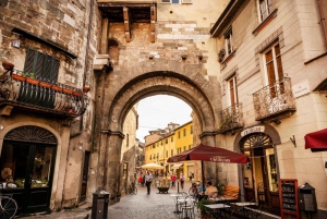 Florence Beyond Museums: Architectural and Historic Marvels
