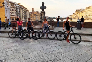 Firenze: Pyöränvuokraus 24 tunniksi