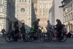 Florence Bike Tour & Sunset & Piazzale Michelangelo