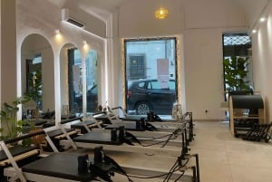Florenz: Private Reformer Pilates Session bei Kerzenschein