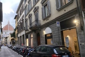 Florenz: Private Reformer Pilates Session bei Kerzenschein