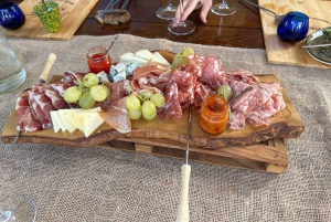 Florencia: tour de vino Chianti con 3 bodegas y almuerzo toscano