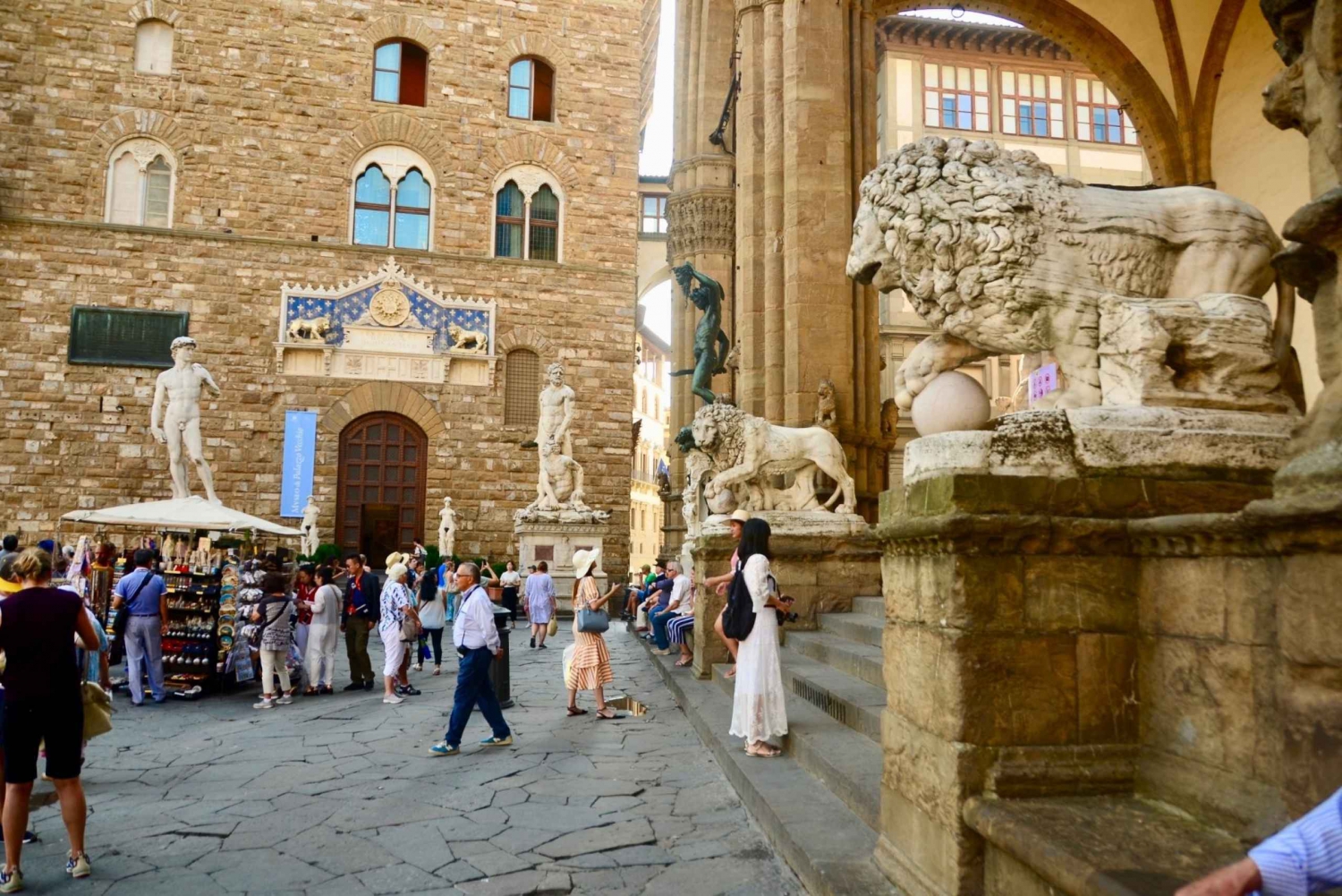Florenz: Stadtführung, Accademia & Uffizien mit Weinverkostung