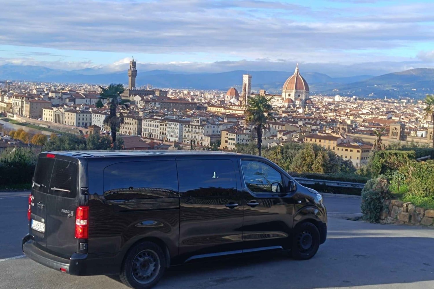 Florence: City Center And Hills Van Tour With Photo Stops