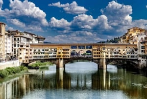 Florence: City Walking Tour with entry to Accademia