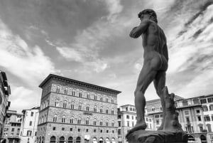 Florence: City Walking Tour with entry to Accademia