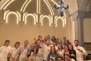 Florence: Pasta Cooking Class with Unlimited Wine