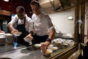 Florence: Dinner & Live Show Experience at Teatro del Sale