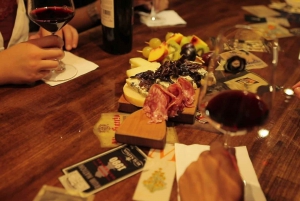 Florence: Discover Aperitivo Time with Drinks and Food
