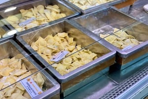 Florence: Duomo area Tasting Food Tour with Local Guide