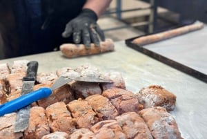 Florence: Duomo area Tasting Food Tour with Local Guide