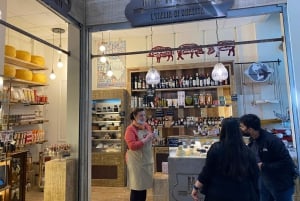 Florence: Duomo area Tasting Food Tour with Local Guide