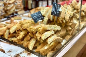 Florence: Duomo area Tasting Food Tour with Local Guide