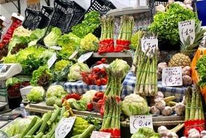 Florence: Duomo area Tasting Food Tour with Local Guide