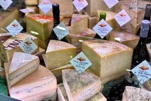 Florence: Duomo area Tasting Food Tour with Local Guide