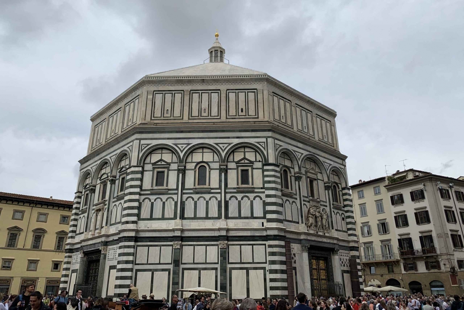 Florence: Duomo Complex Private Guided Tour