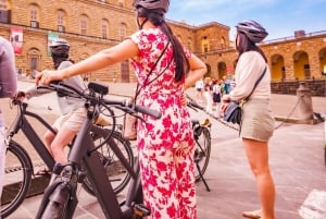 Флоренция: экскурсия по городу на электронном велосипеде с остановкой на площади Микеланджело