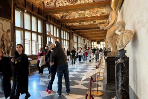 Firenze: Hurtig tur til Uffizi-galleriet for små grupper