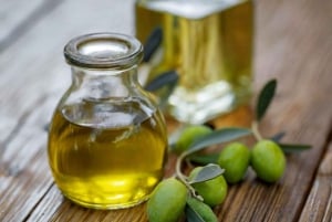 Wycieczka rowerowa e-bike po Fiesole z degustacjÄ… oliwy z oliwek lub basenem i relaksem