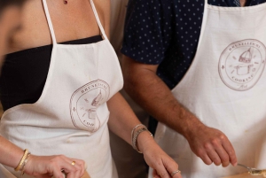 Florencja: Flambé Cheese Wheel Truffle Pasta Class i Tiramisù