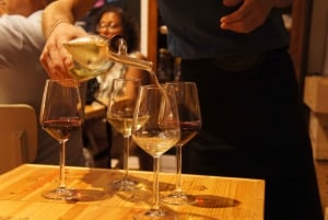 Florence: Local Food and Wine Tour in Santo Spirito