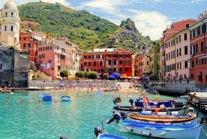 Firenze: Cinque Terre: Kokopäivän bussiretki lounaalla