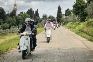 Florence: Full-Day Tuscany Vespa Tour in Chianti