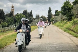 Florens: Heldagstur med Vespa i Toscana och Chianti